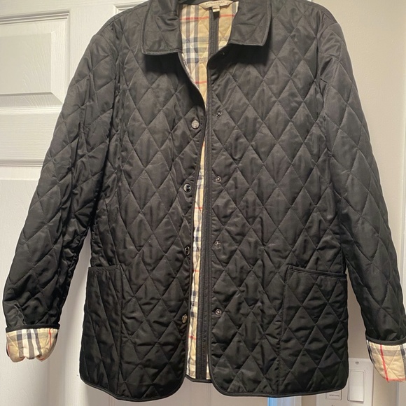 Burberry Quilted Jacket/Coat Ladies Black Authentic (Size Large)
